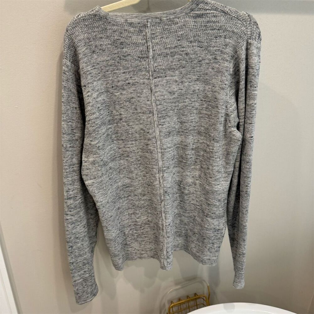 Vince Men's Pullover Sweater XL Gray Crew Neck Long Sleeve - Picture 2 of 4